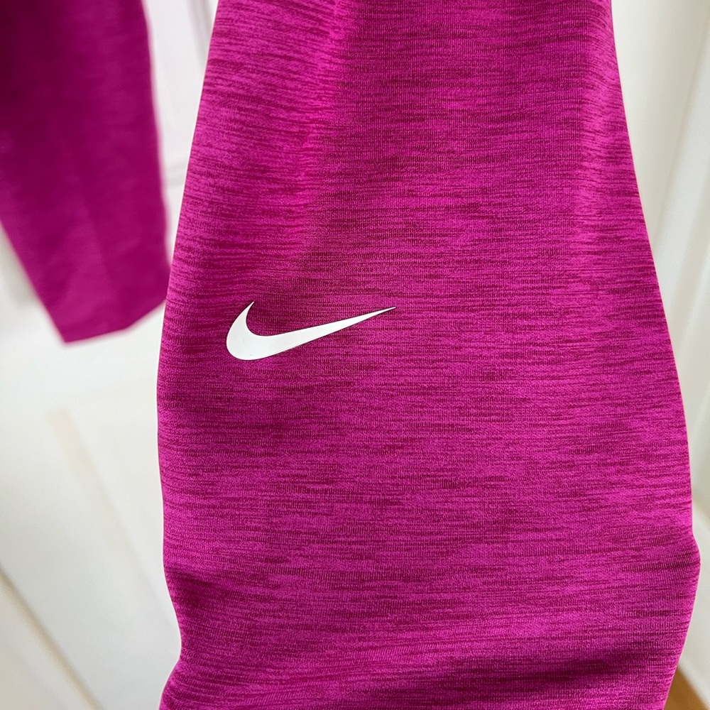 EUC! Berry Purple Nike Dry-fit leggings